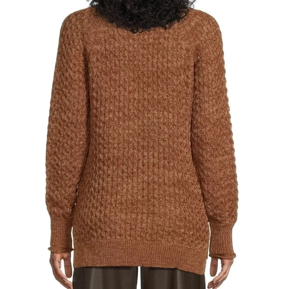 Time and Tru Women's Textured Hi-Lo Sweater - Picture 2 of 8